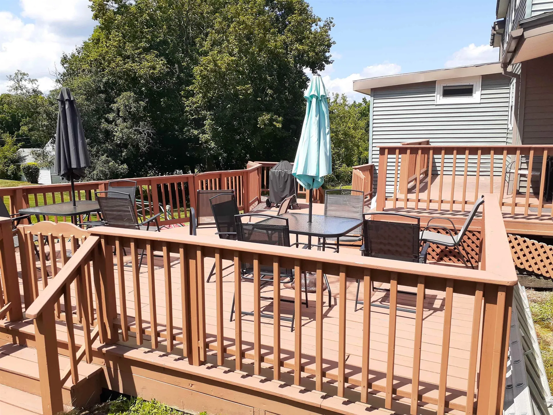 11 Leslie Avenue Claremont NH 03743