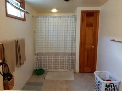 11 Leslie Avenue Claremont NH 03743