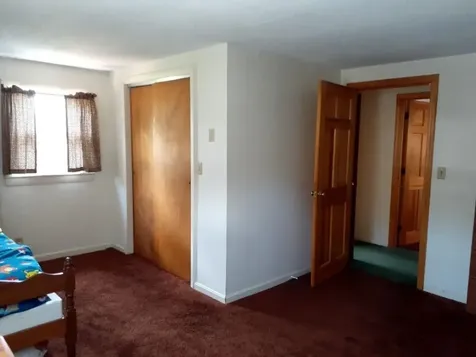 11 Leslie Avenue Claremont NH 03743