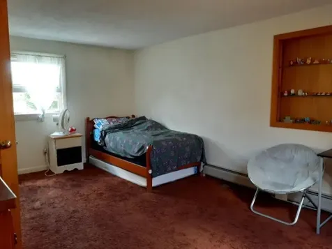 11 Leslie Avenue Claremont NH 03743