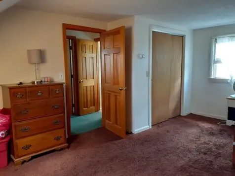 11 Leslie Avenue Claremont NH 03743
