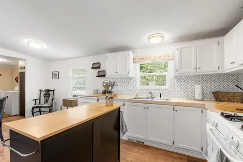 481 Back Lake Road Pittsburg NH 03592