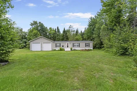 481 Back Lake Road Pittsburg NH 03592