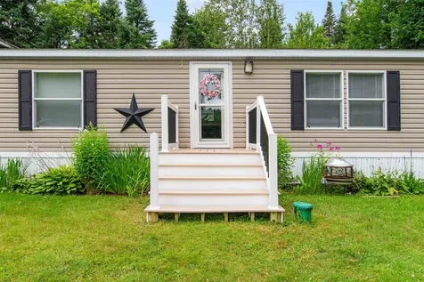 481 Back Lake Road Pittsburg NH 03592