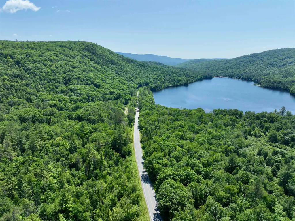 00 Cape Moonshine Road Wentworth NH 03282