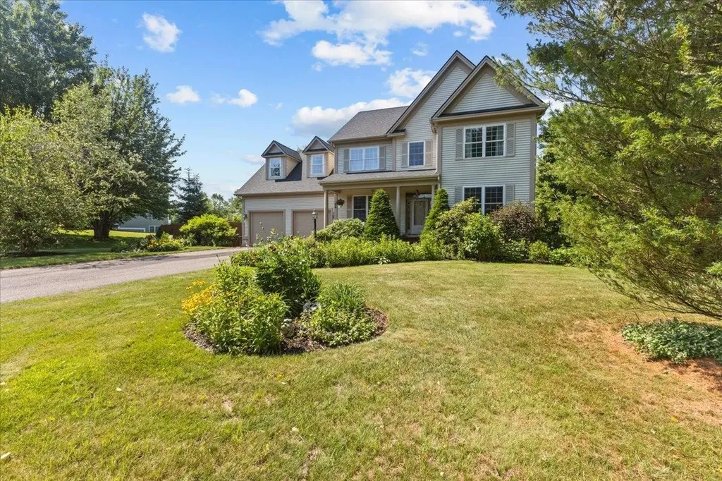 54 Fairway Drive Williston VT 05495