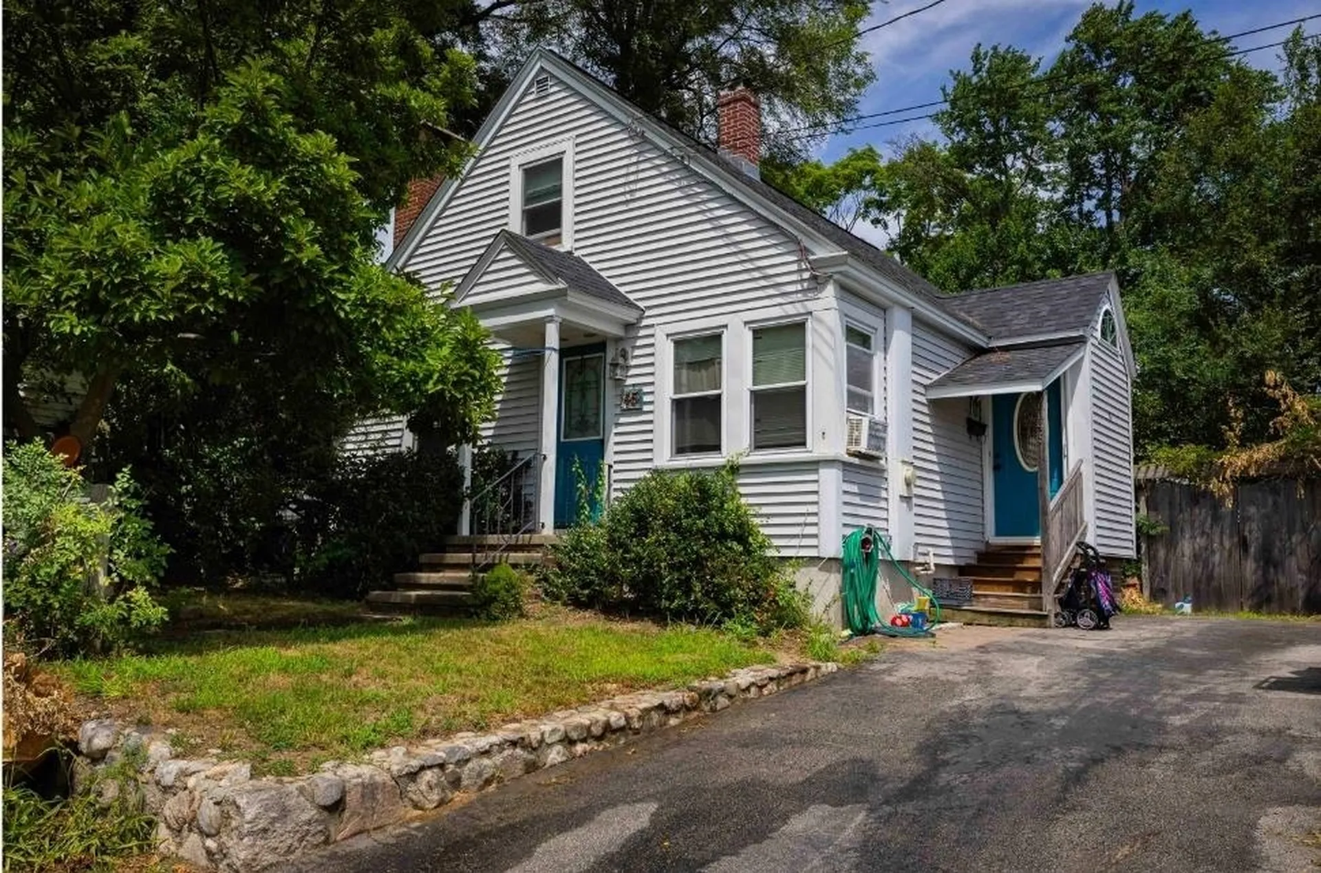 45 Mcguigan Avenue Manchester NH 03103