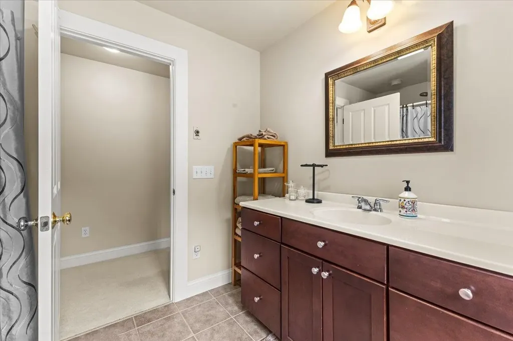 155 Crossroad Waterbury VT 05676