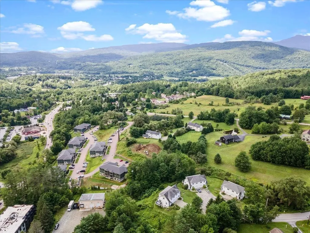 155 Crossroad Waterbury VT 05676