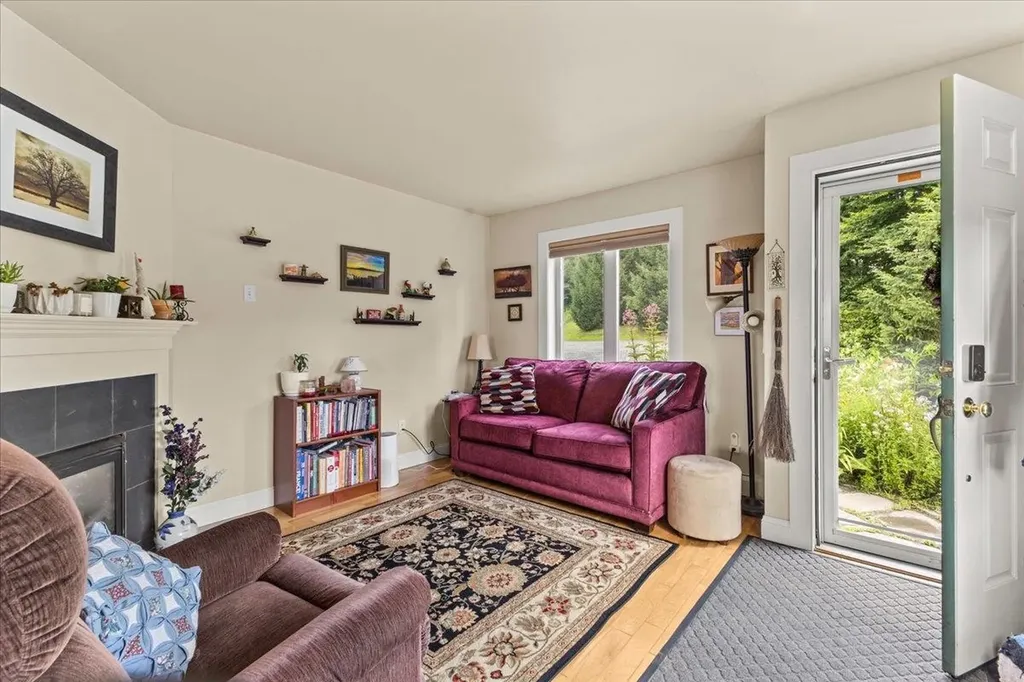 155 Crossroad Waterbury VT 05676