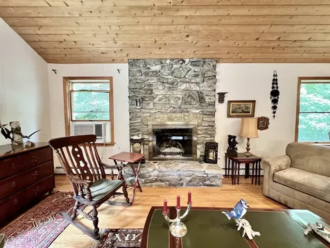 838 Landgrove Road Londonderry VT 05148