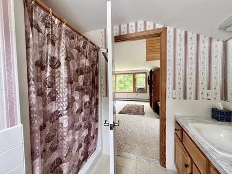 838 Landgrove Road Londonderry VT 05148