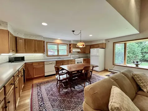 838 Landgrove Road Londonderry VT 05148