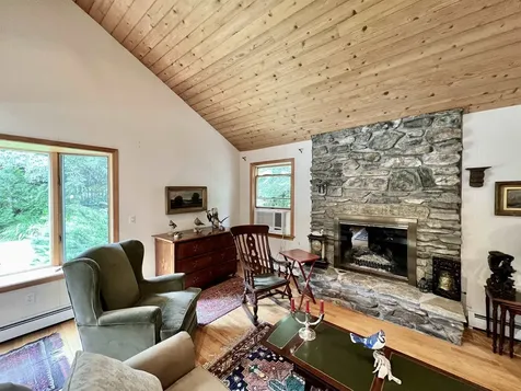 838 Landgrove Road Londonderry VT 05148