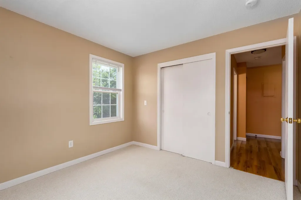108 Twin Oaks Terrace South Burlington VT 05403