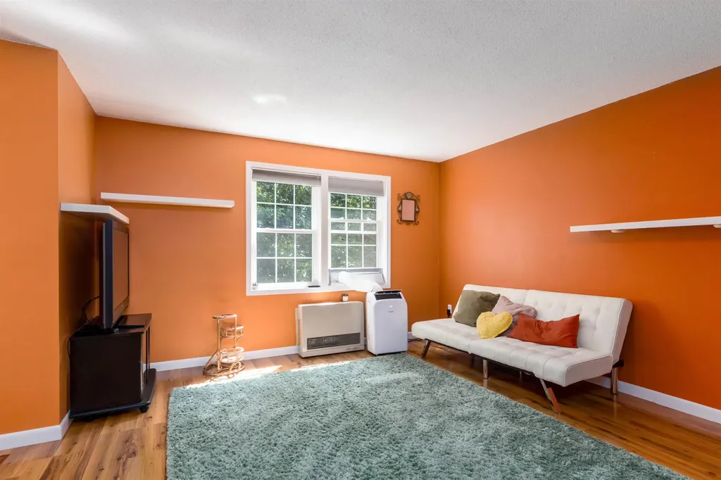 108 Twin Oaks Terrace South Burlington VT 05403