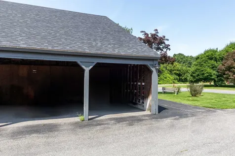 108 Twin Oaks Terrace South Burlington VT 05403