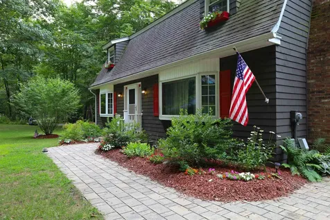 13 Scotts Drive Charlestown NH 03603