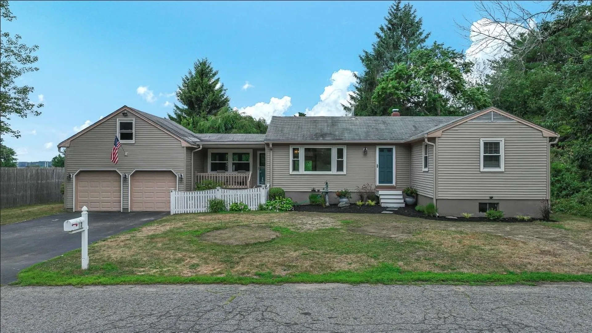 17 Landing Road Hampton NH 03842
