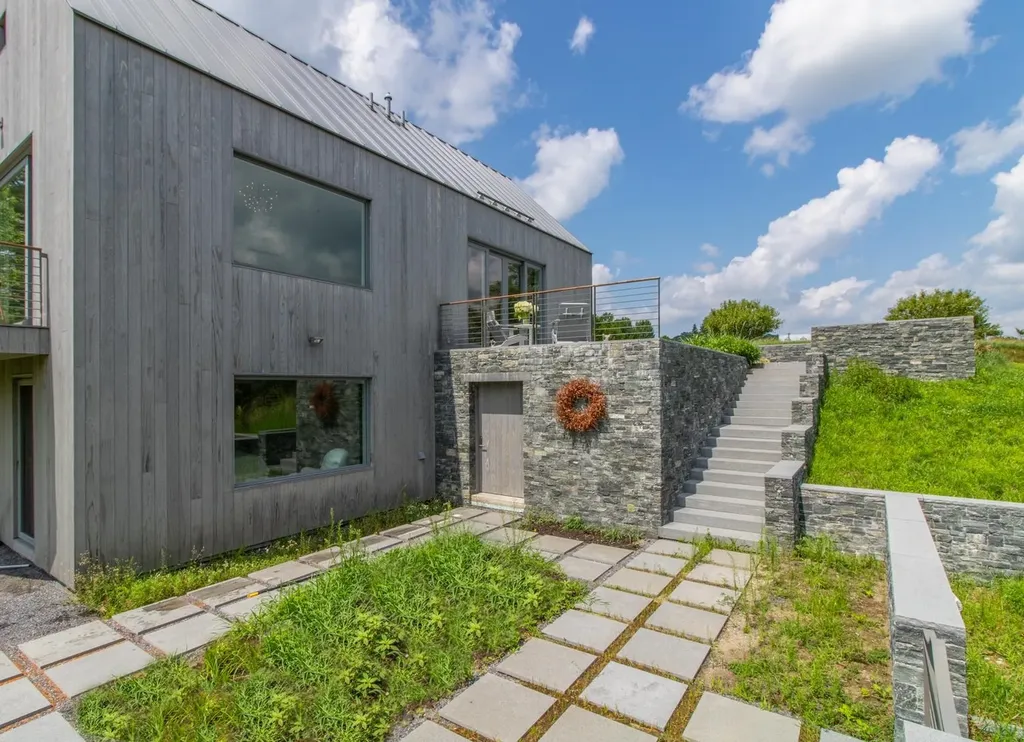 601 East Darling Hill Road Burke VT 05832