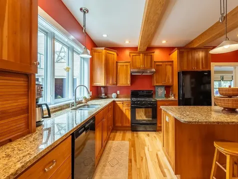 29 Randall Street Waterbury VT 05676