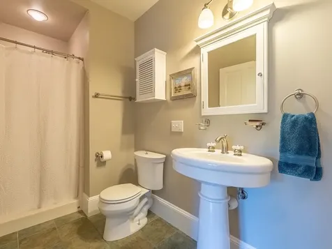 29 Randall Street Waterbury VT 05676