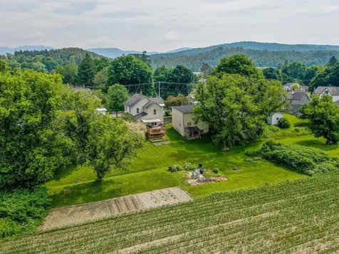 29 Randall Street Waterbury VT 05676