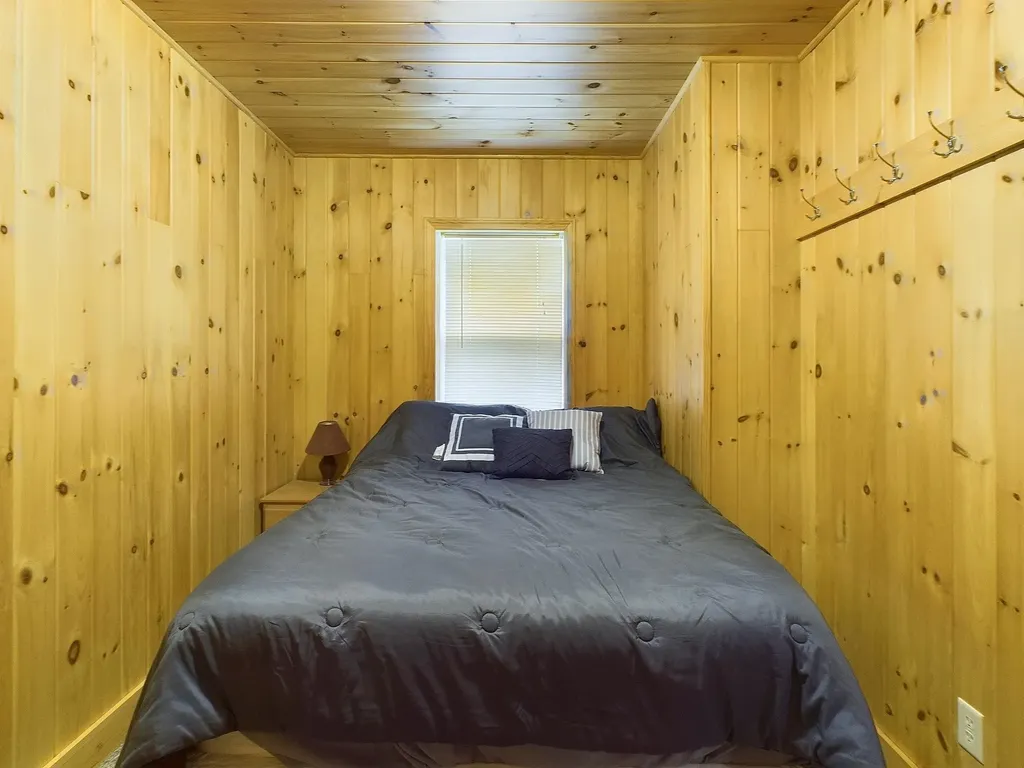 213 Bell Hill Road Stark NH 03582