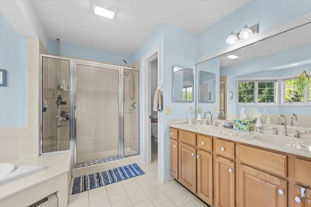 306 Park Road South Burlington VT 05403