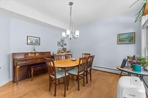 306 Park Road South Burlington VT 05403