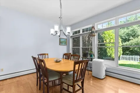 306 Park Road South Burlington VT 05403