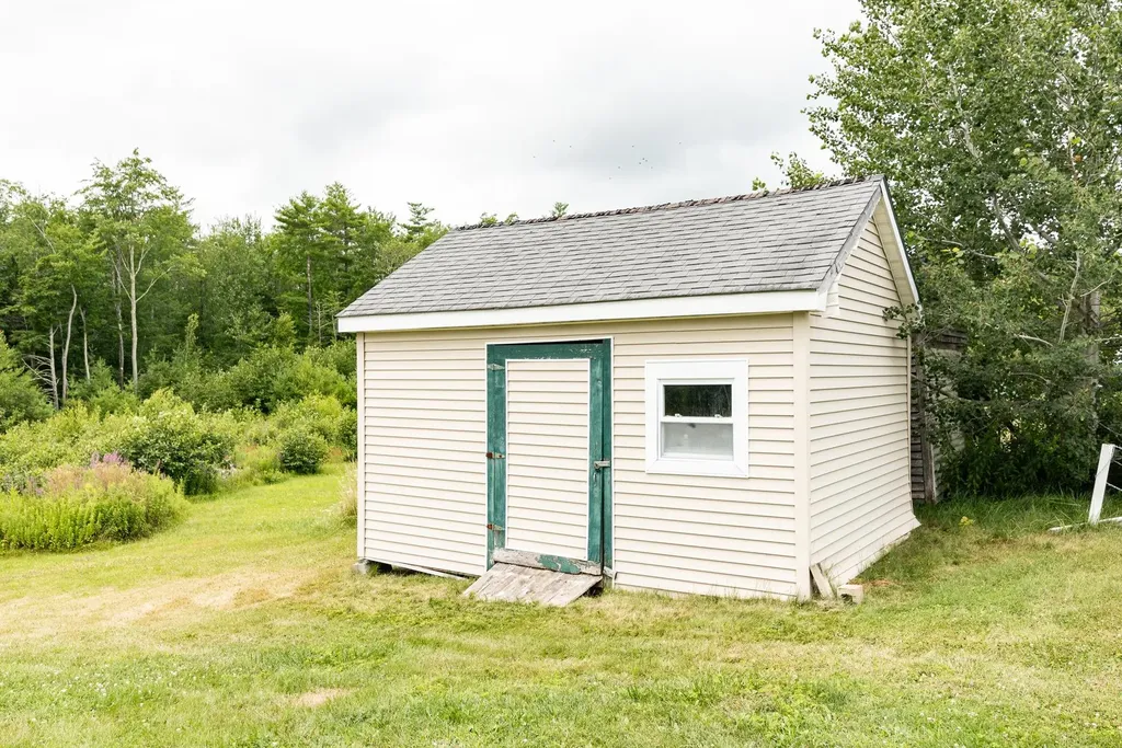 67 Goldrush Lane Rochester NH 03868