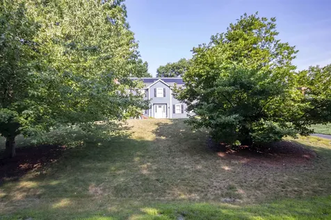24 Burbank Road Londonderry NH 03053