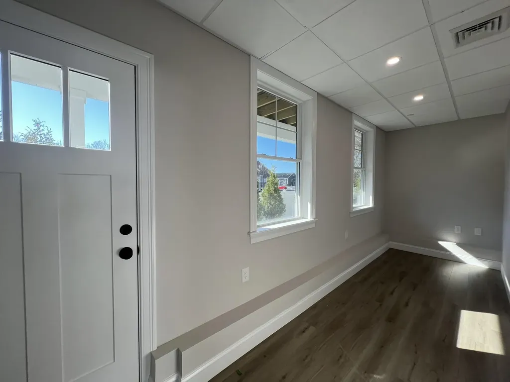 27 Juniper Lane Portsmouth NH 03801