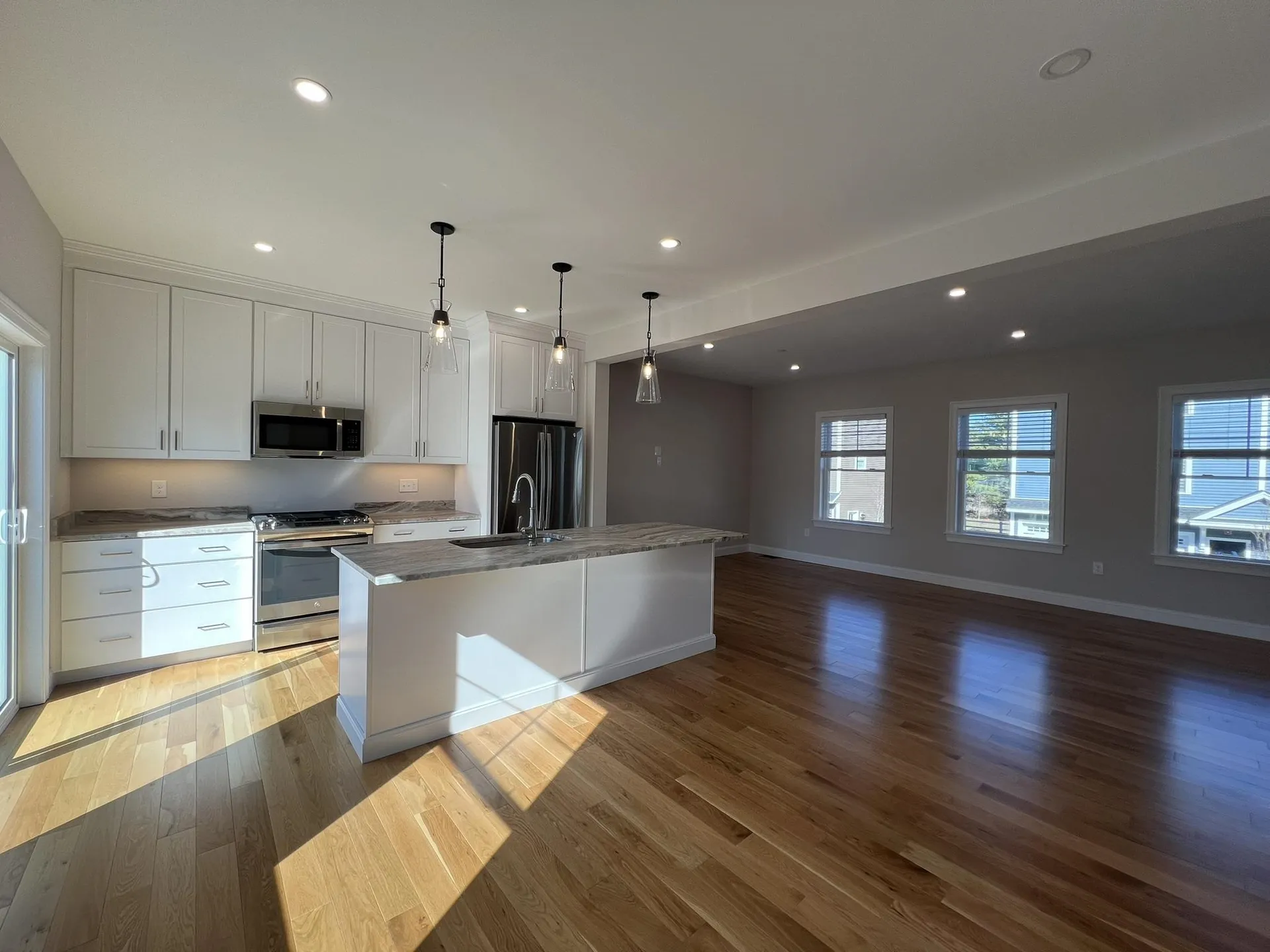 27 Juniper Lane Portsmouth NH 03801