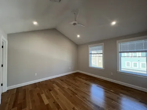 27 Juniper Lane Portsmouth NH 03801