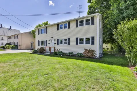 15 Spalding Street Nashua NH 03060