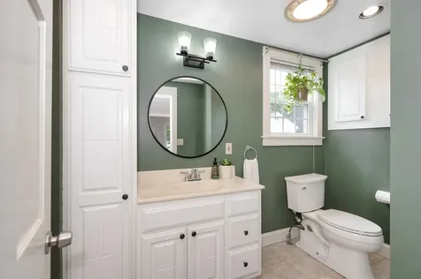 73 1/2 Marshall Street Nashua NH 03060