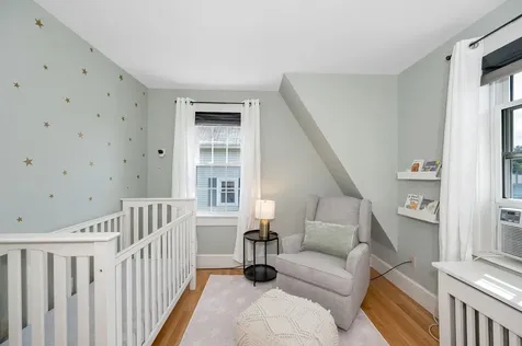 73 1/2 Marshall Street Nashua NH 03060