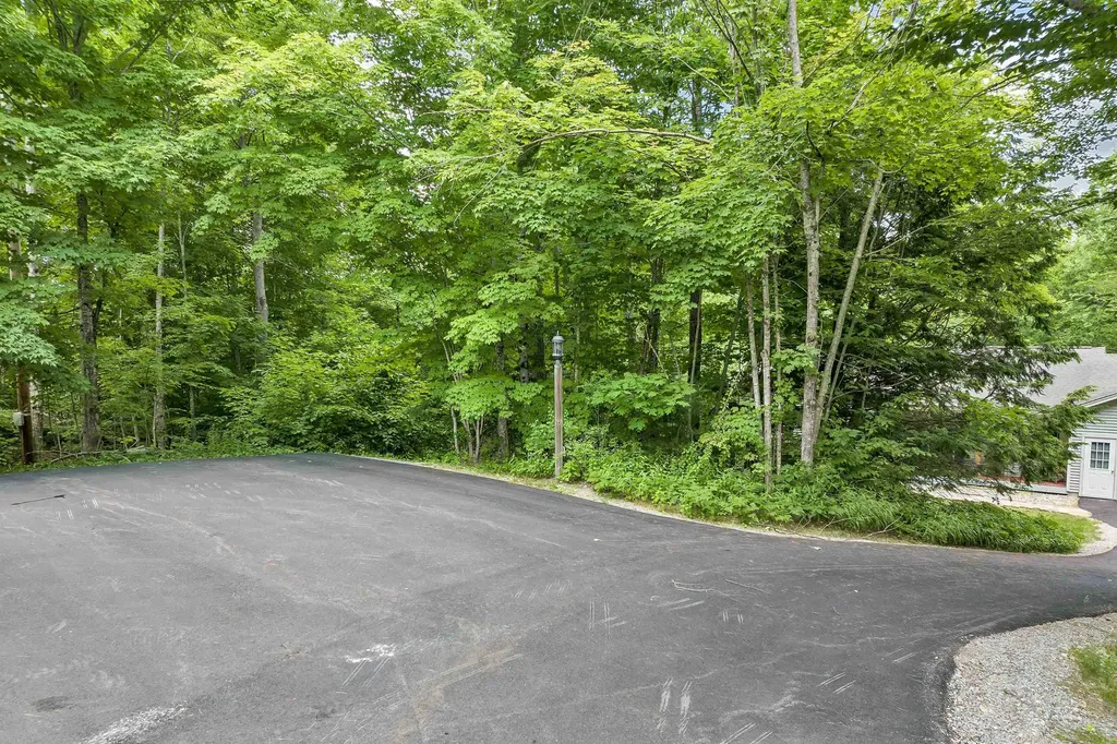860 Battle Street Webster NH 03303