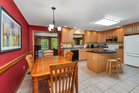 860 Battle Street Webster NH 03303