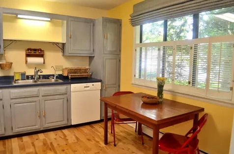 13 Lexington Green South Burlington VT 05403