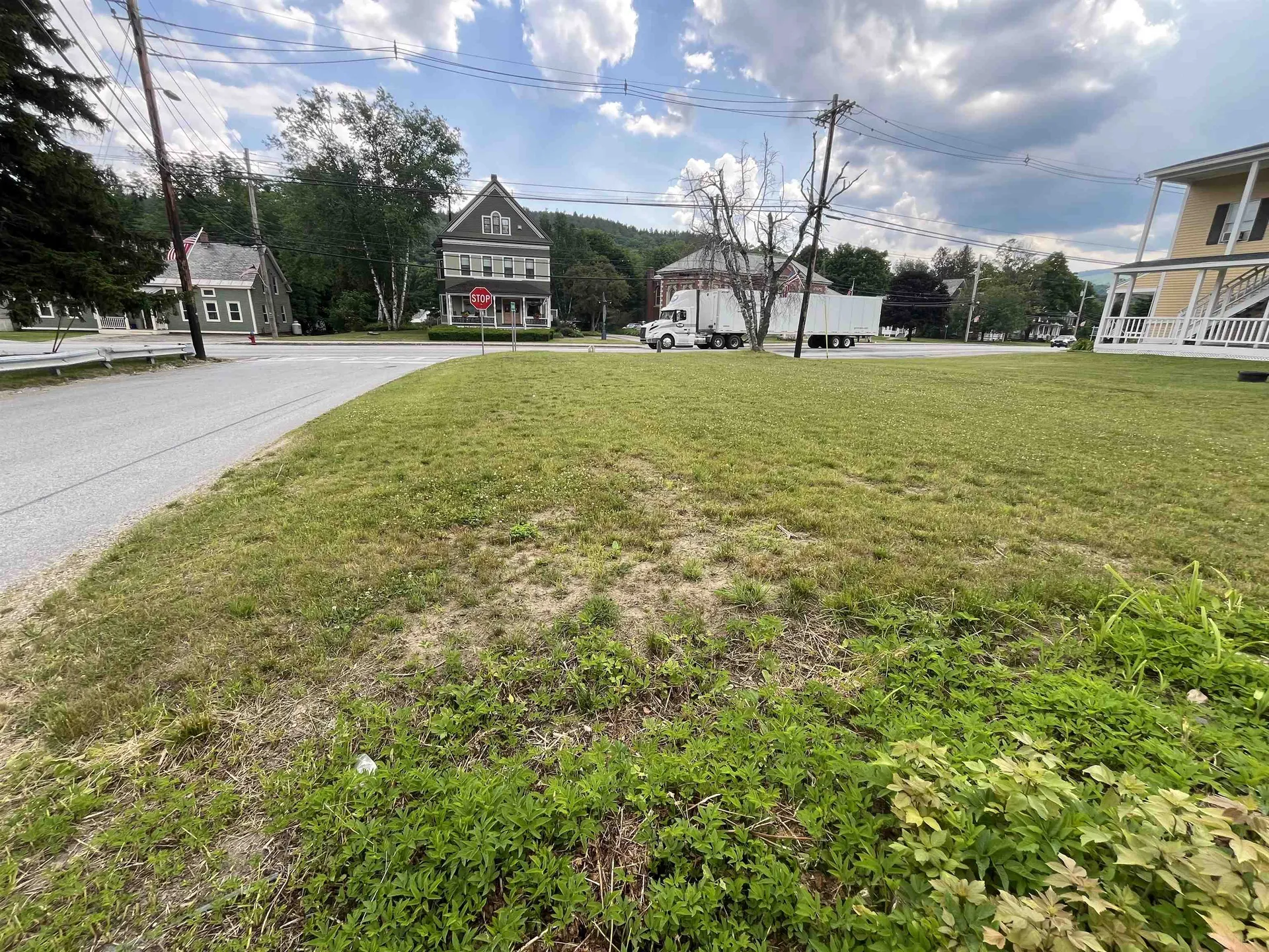 83 Main Street Ludlow VT 05149