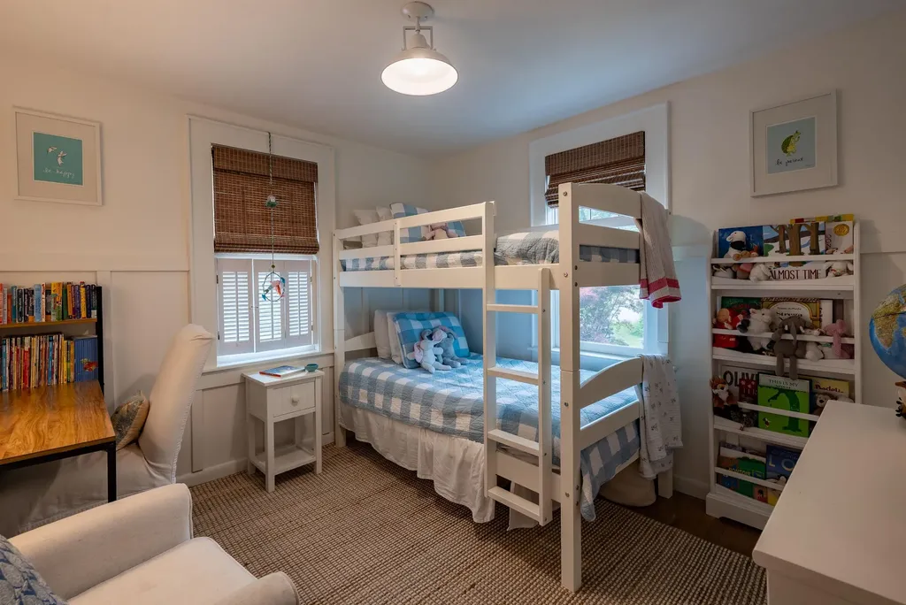 26 Victoria Drive South Burlington VT 05403