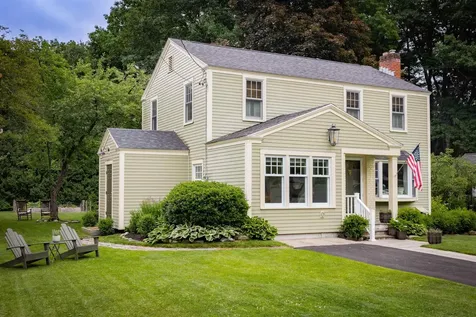 26 Victoria Drive South Burlington VT 05403