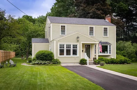 26 Victoria Drive South Burlington VT 05403