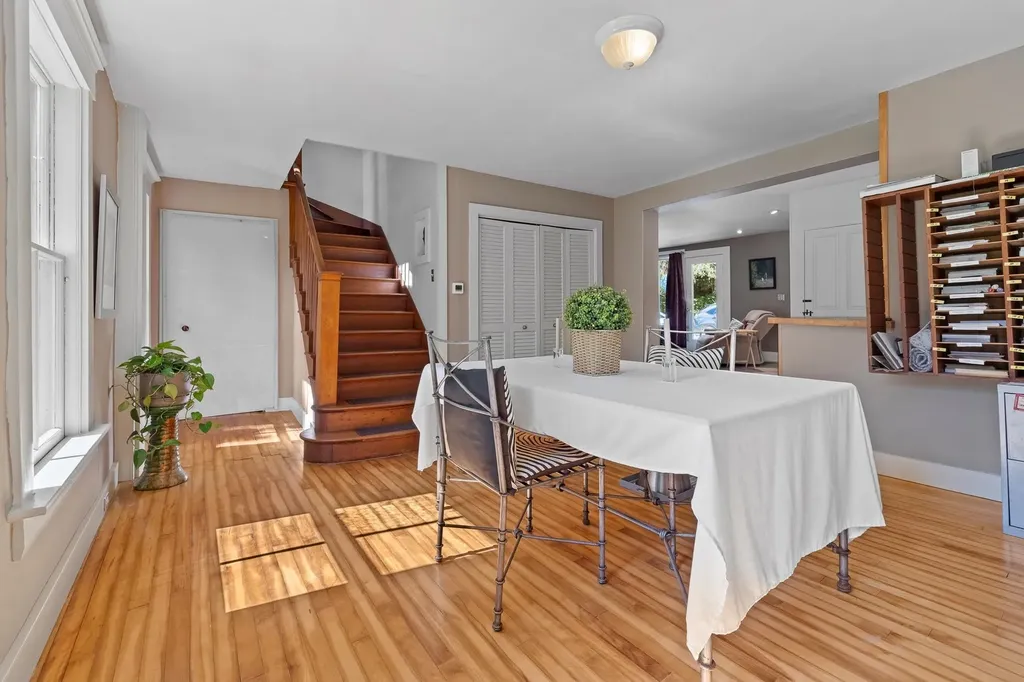 3223 County Road Windsor VT 05089