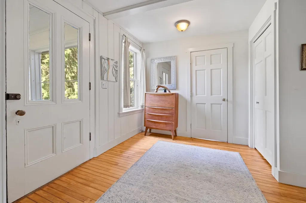 3223 County Road Windsor VT 05089