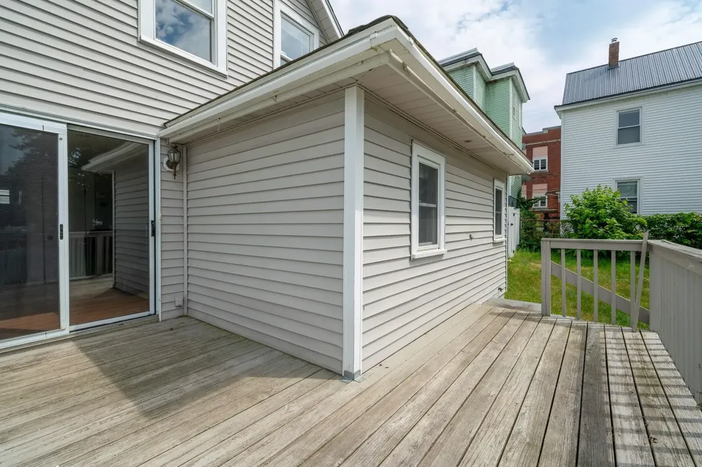 54 Chandler Street Nashua NH 03064