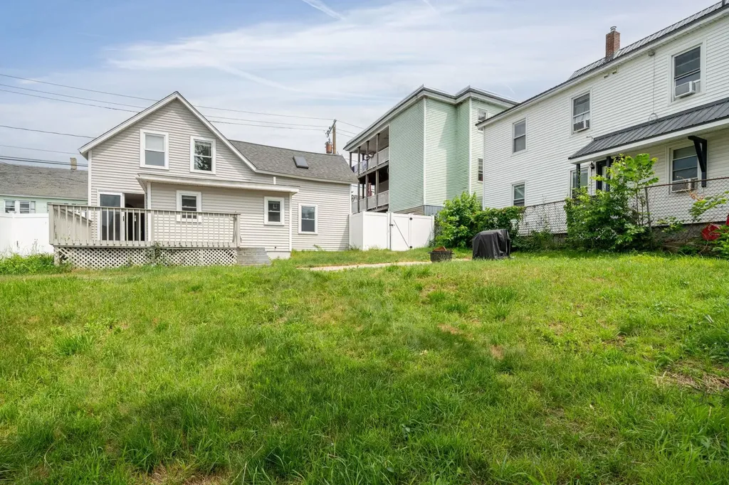 54 Chandler Street Nashua NH 03064